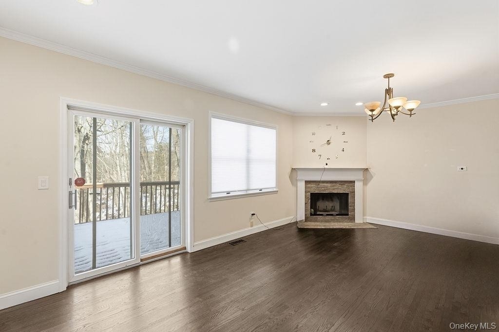 305 Glenwood Drive - Photo 10