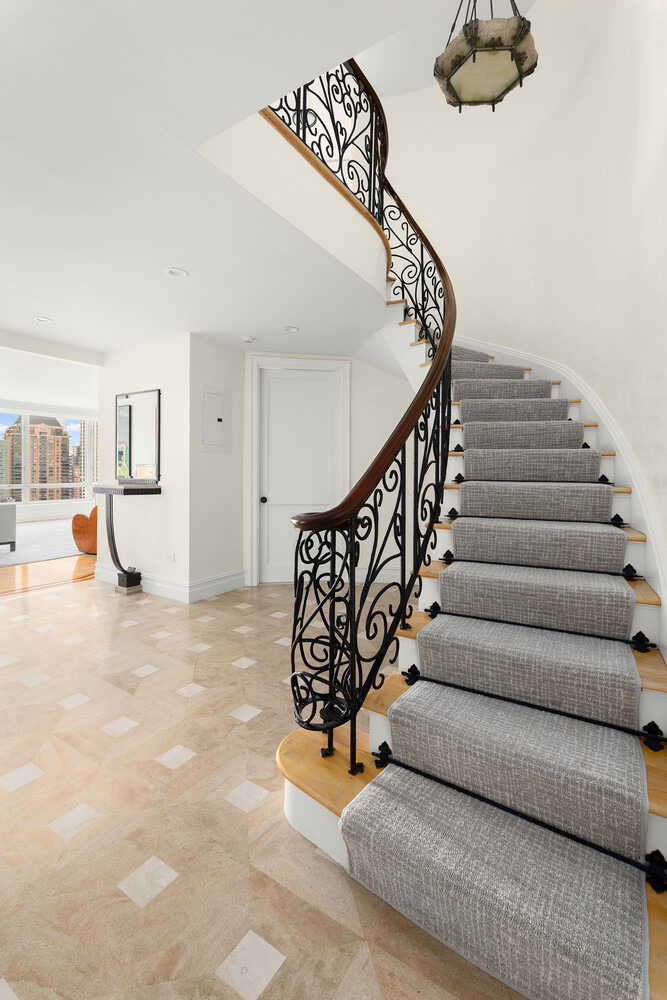 150 Columbus Avenue - Photo 9