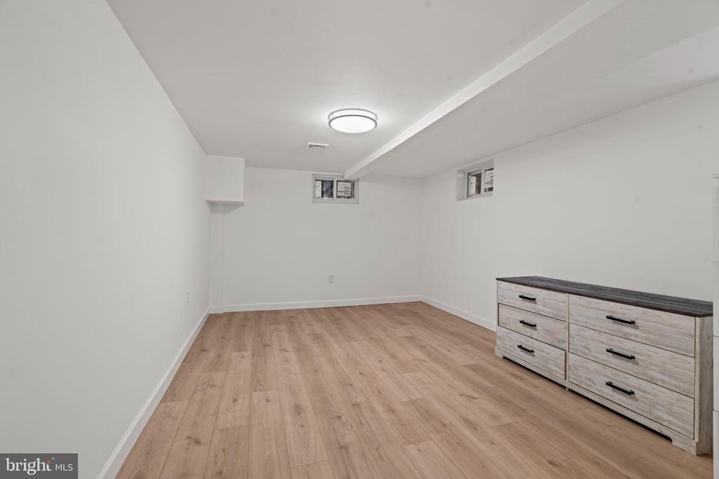 209 Front Street - Photo 22