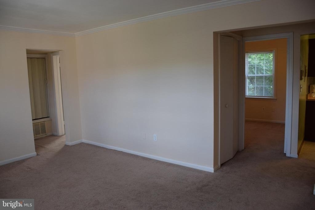 2057 38th Street Se - Photo 19