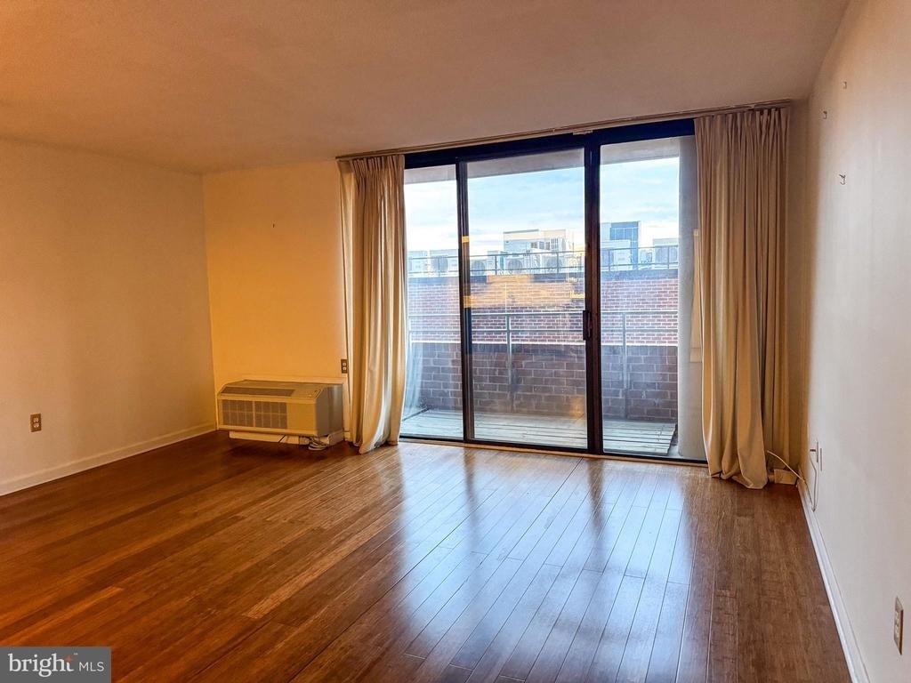 2141 P Street Nw - Photo 5