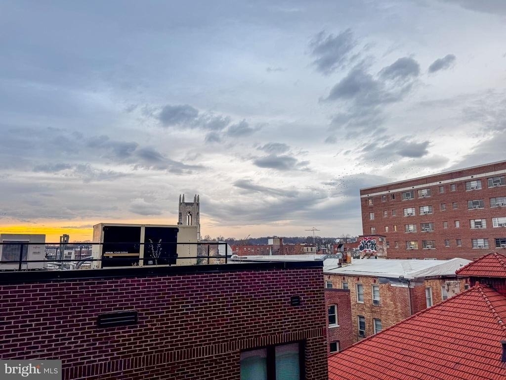2141 P Street Nw - Photo 9