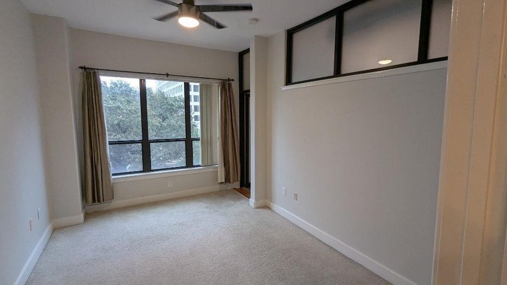 1901 Post Oak Boulevard - Photo 22