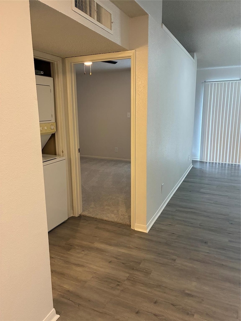 2121 Hepburn Street - Photo 24