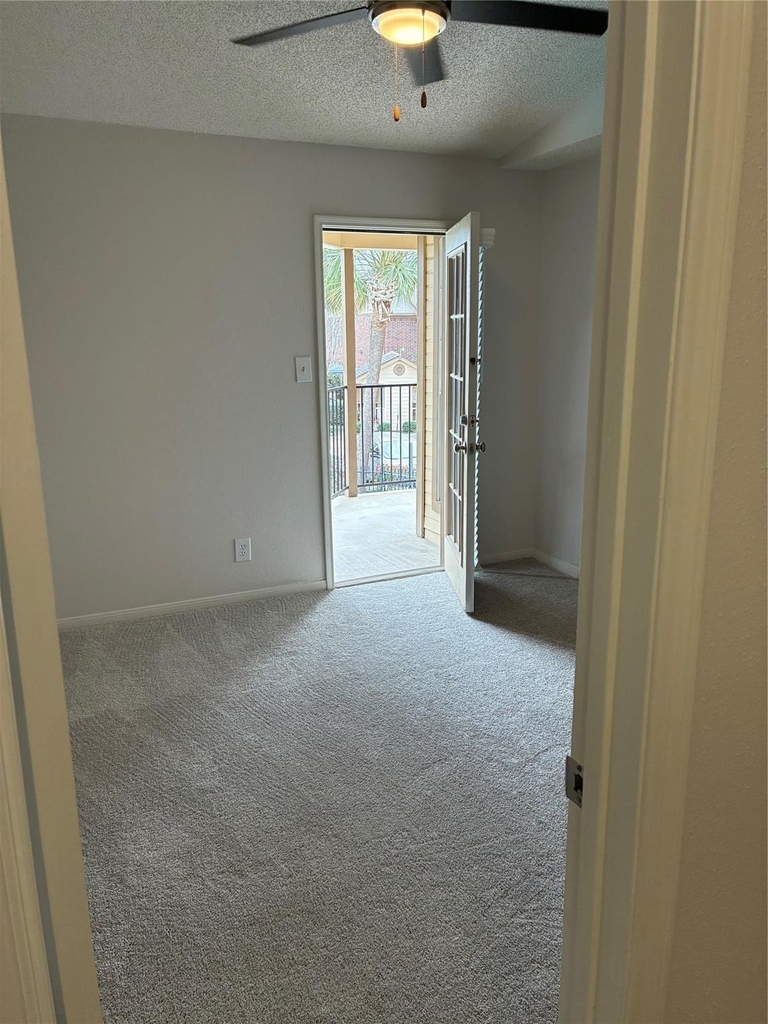 2121 Hepburn Street - Photo 18