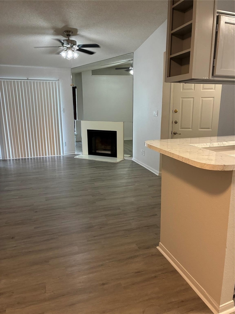 2121 Hepburn Street - Photo 25