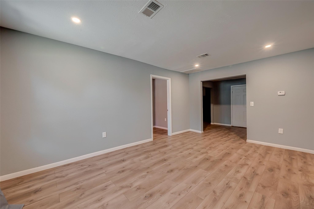6823 Goforth Street - Photo 4