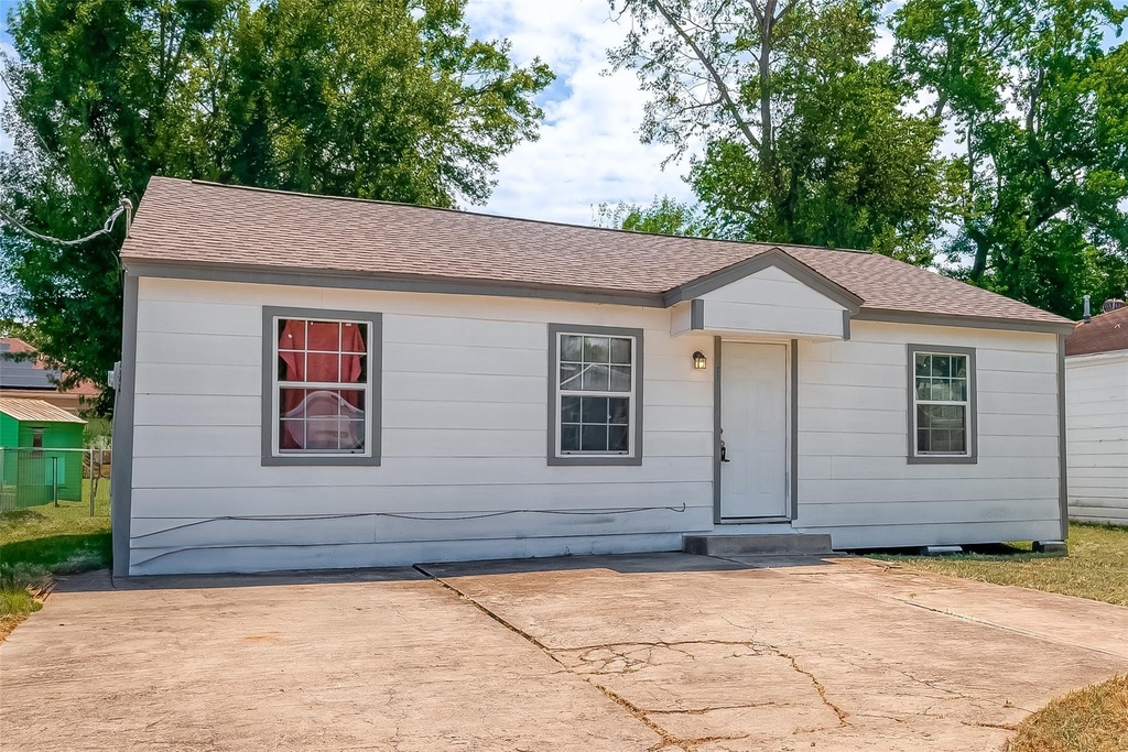 6823 Goforth Street - Photo 1