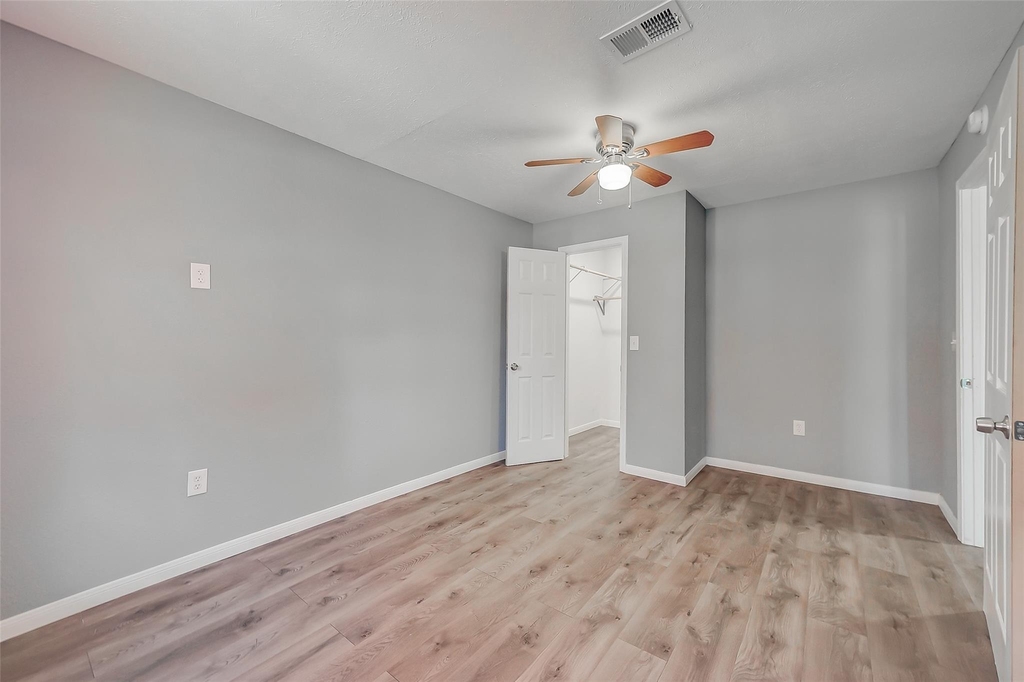 6823 Goforth Street - Photo 24