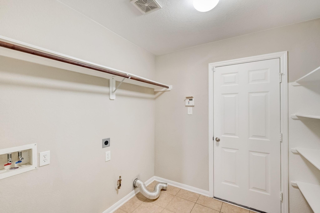 7219 Palmito Ranch Drive - Photo 23