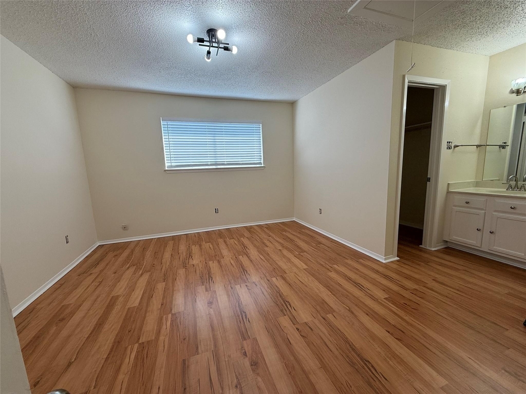 3837 Tanglewilde Street - Photo 8