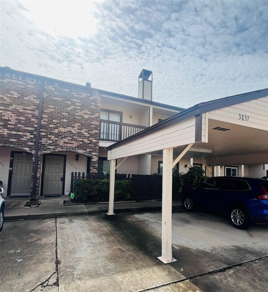 3837 Tanglewilde Street - Photo 0
