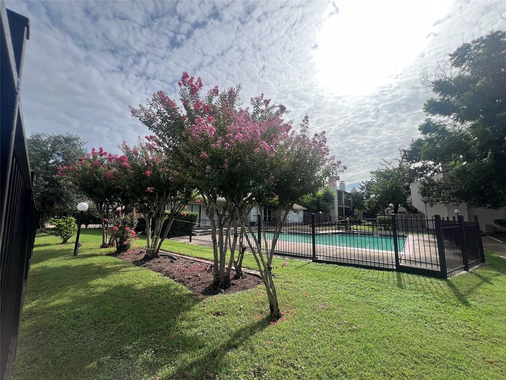 3837 Tanglewilde Street - Photo 12
