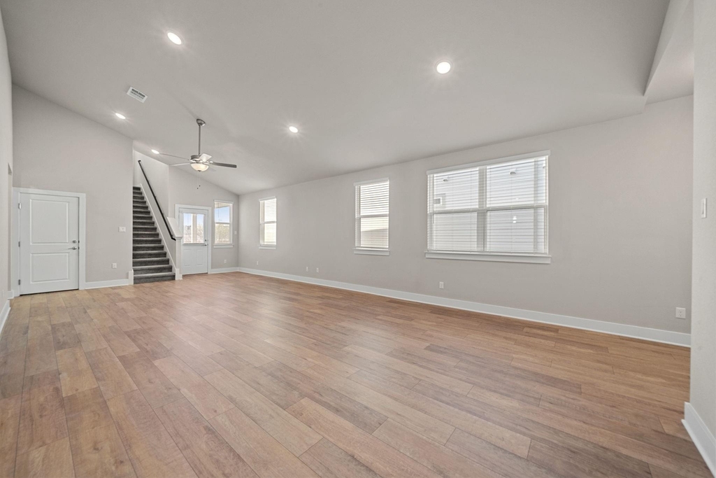 219 Pinnacle Lane - Photo 13
