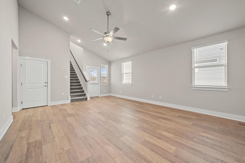 219 Pinnacle Lane - Photo 15