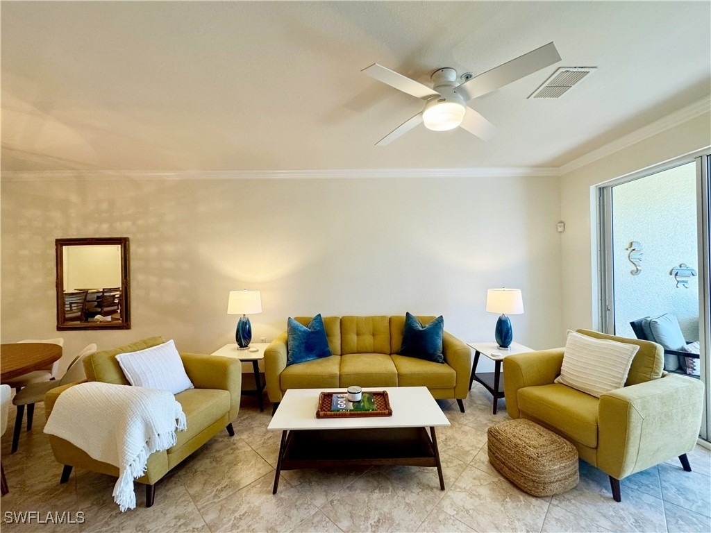 4884 Hampshire Court - Photo 1