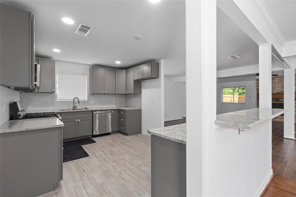 500 Shirleen Drive - Photo 7