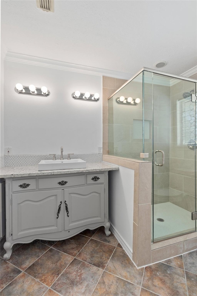 500 Shirleen Drive - Photo 29