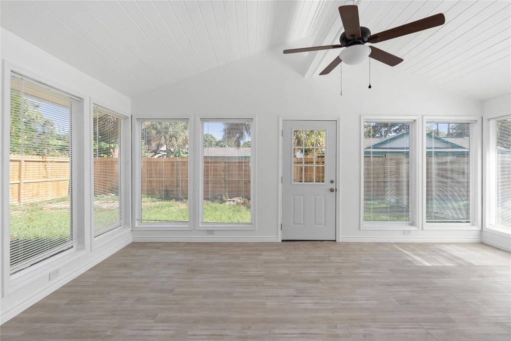 500 Shirleen Drive - Photo 17