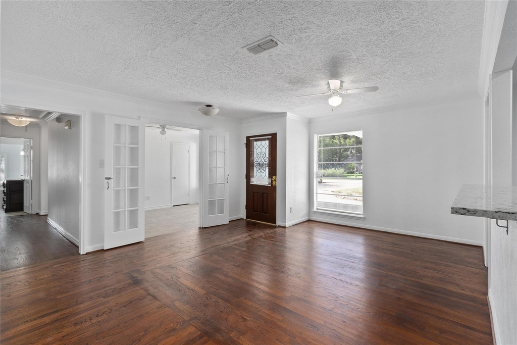500 Shirleen Drive - Photo 4