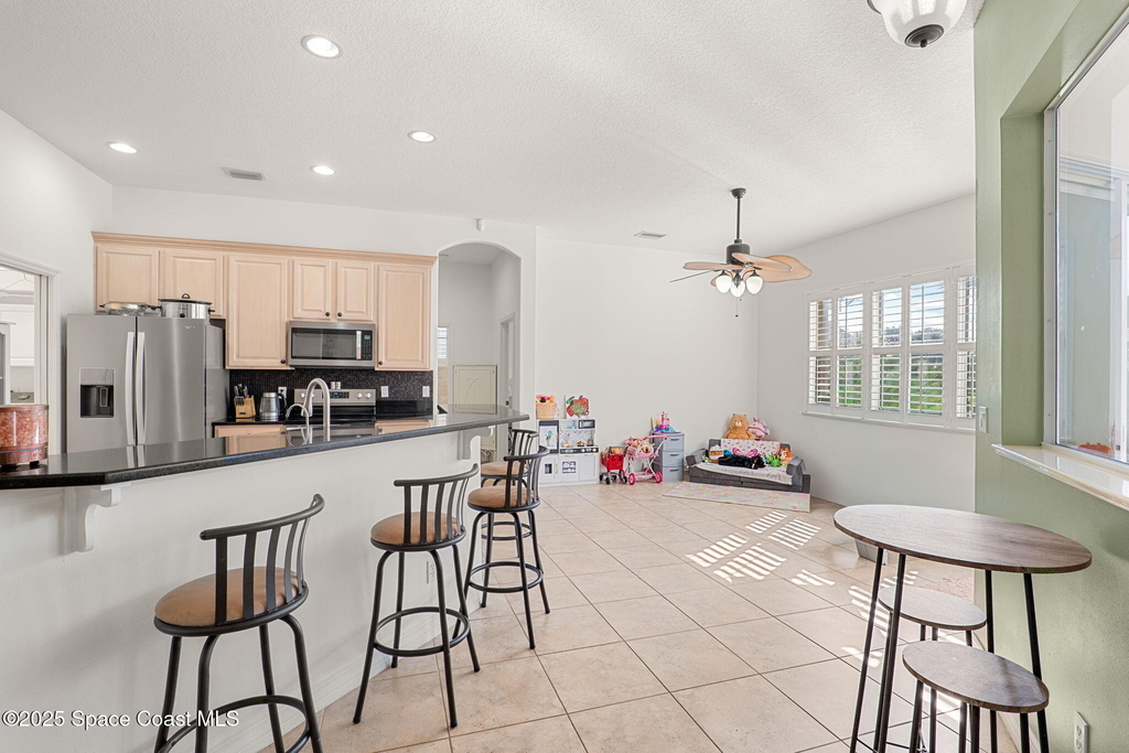 379 Pentland Drive - Photo 14