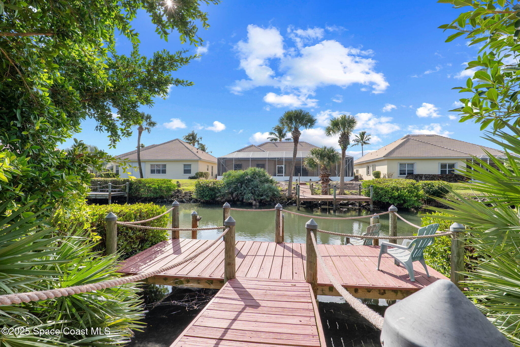 379 Pentland Drive - Photo 33