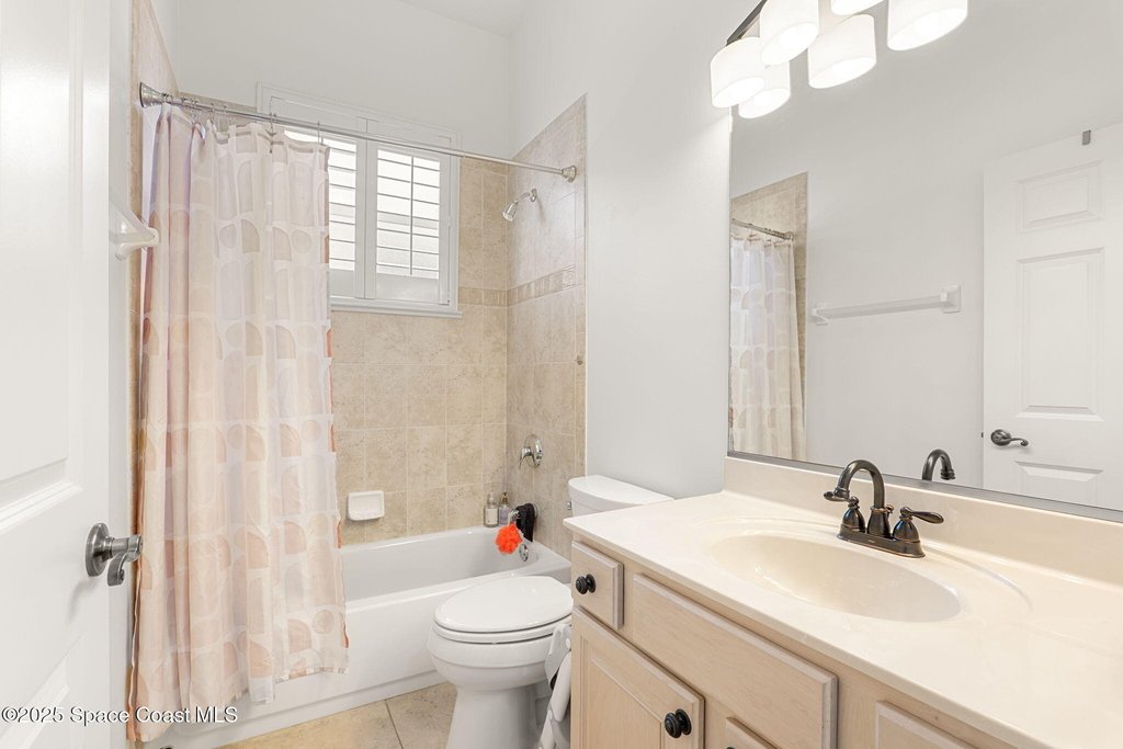 379 Pentland Drive - Photo 21