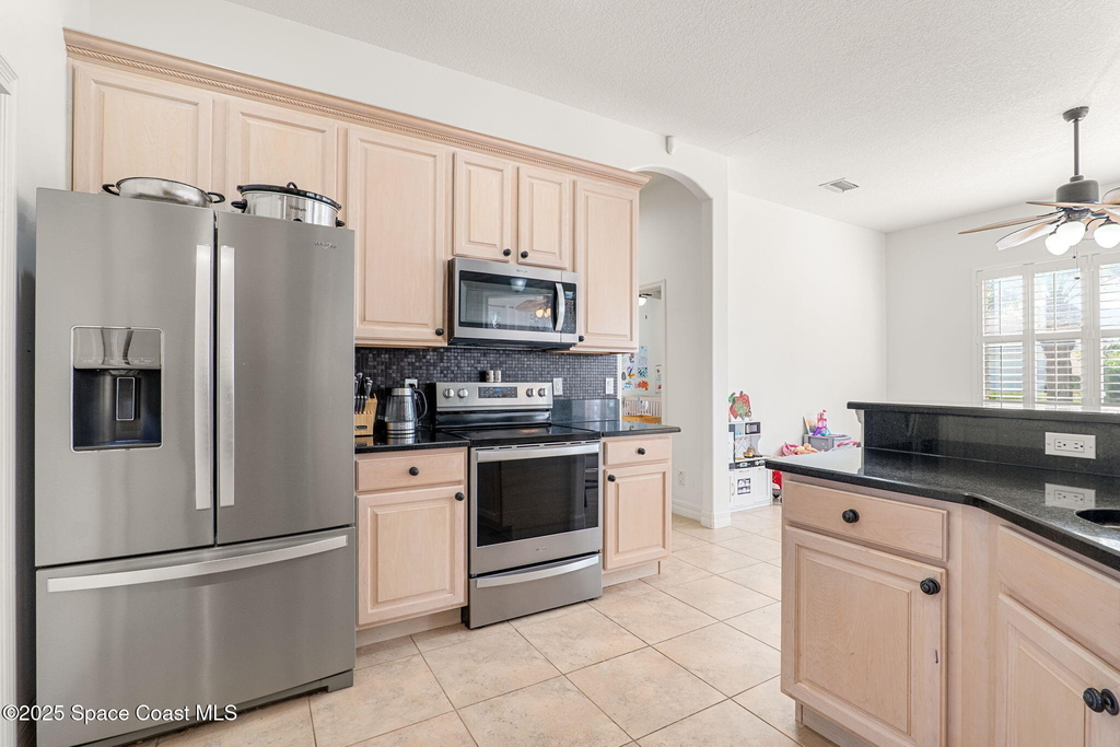 379 Pentland Drive - Photo 18