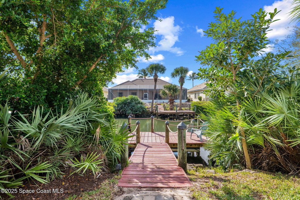 379 Pentland Drive - Photo 31