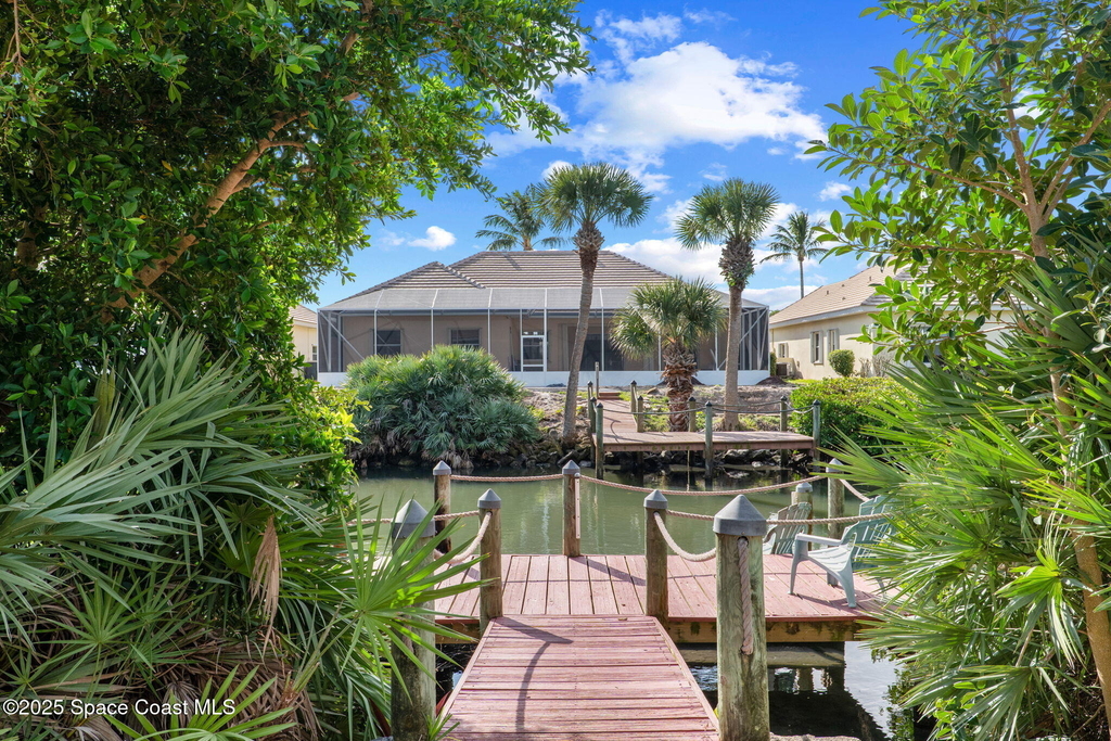 379 Pentland Drive - Photo 32