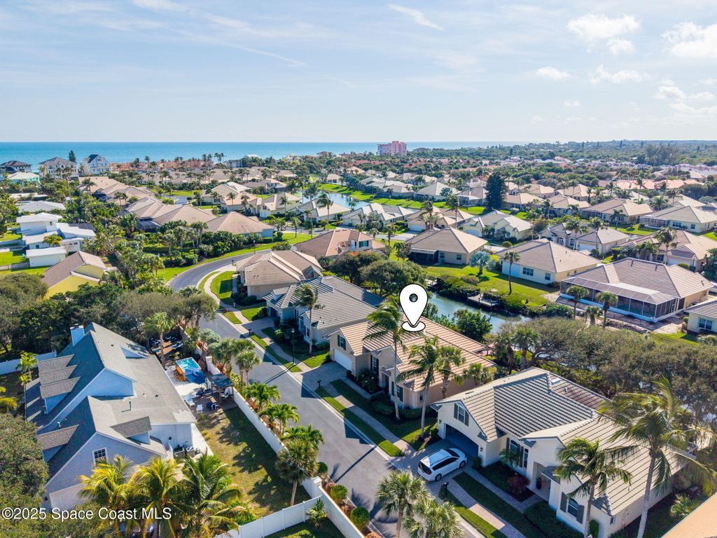 379 Pentland Drive - Photo 38