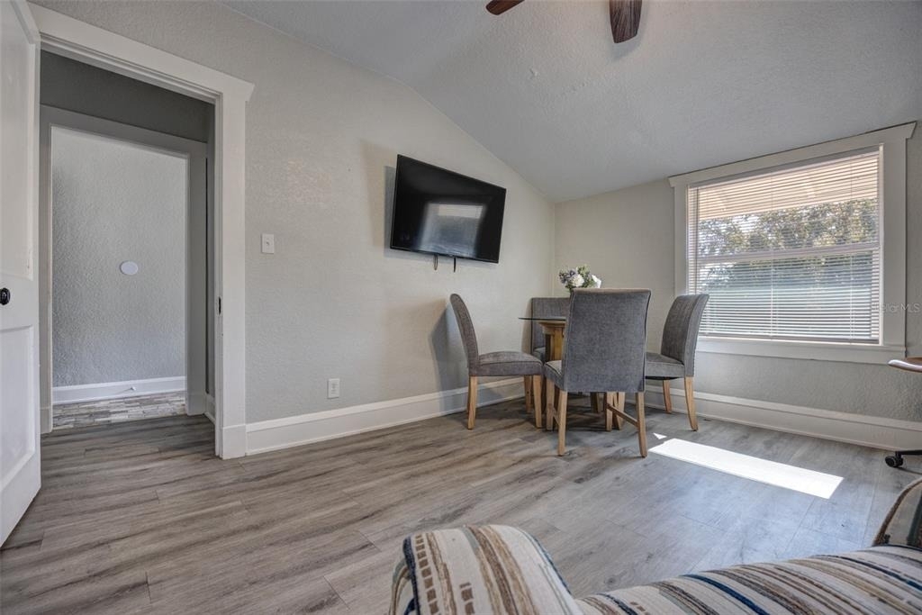 117 E Euclid Avenue - Photo 17