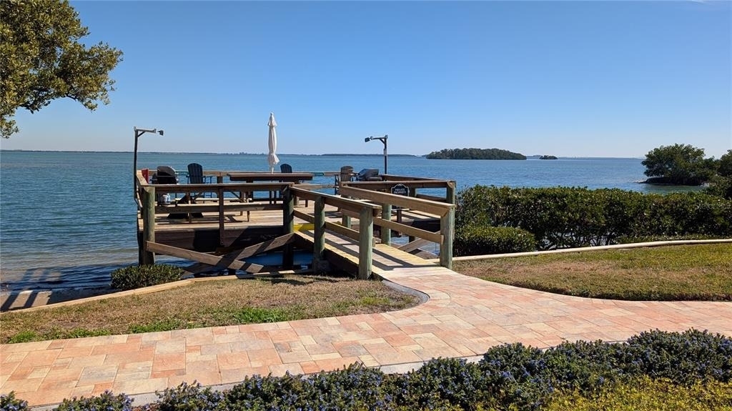 1515 Pinellas Bayway S - Photo 30