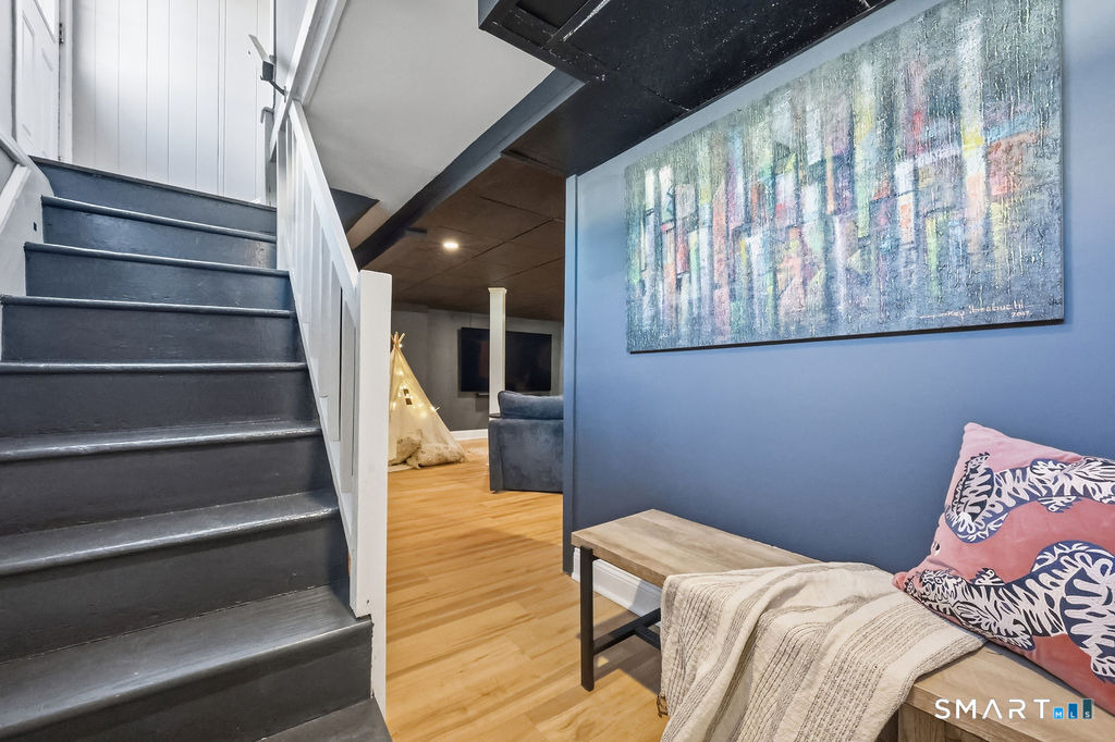 82 Miller Avenue - Photo 32