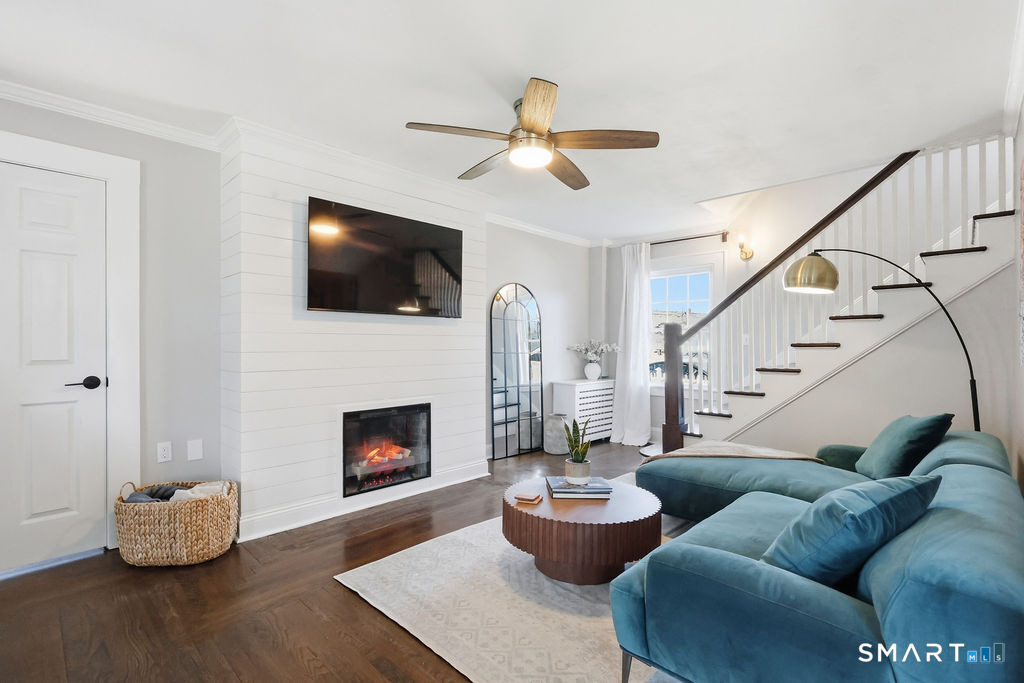 82 Miller Avenue - Photo 4