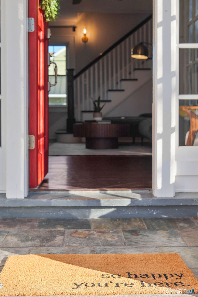 82 Miller Avenue - Photo 2
