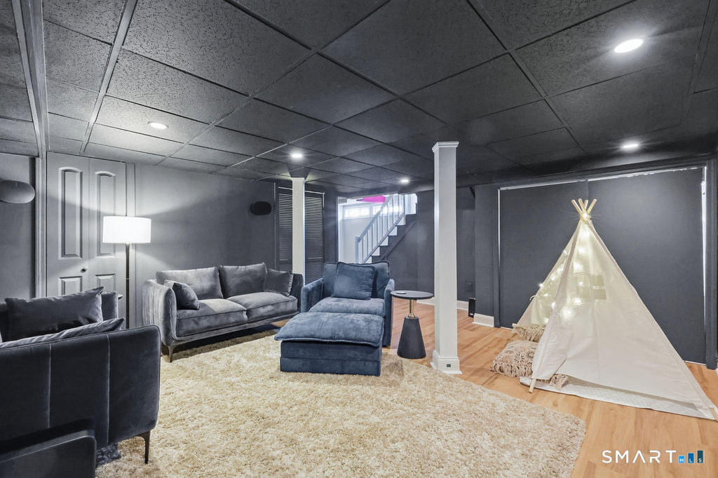 82 Miller Avenue - Photo 35