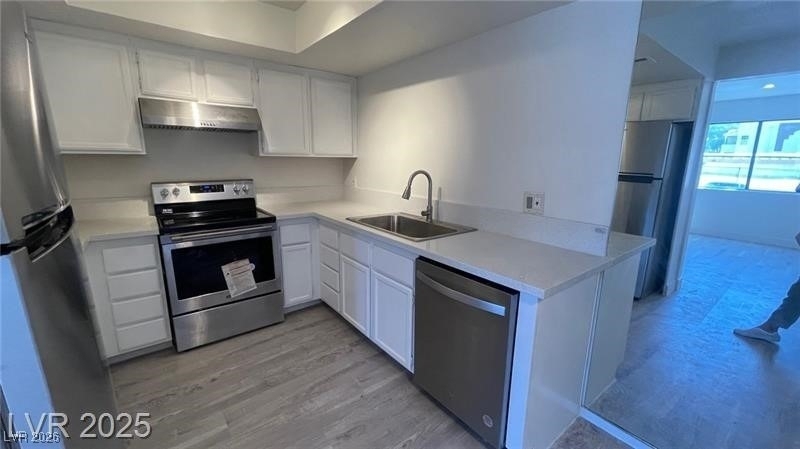 1701 E Katie Avenue - Photo 8