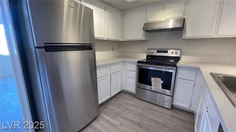 1701 E Katie Avenue - Photo 7