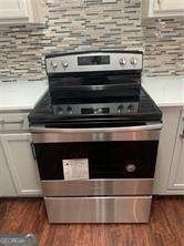1033 Ada Avenue Nw - Photo 5