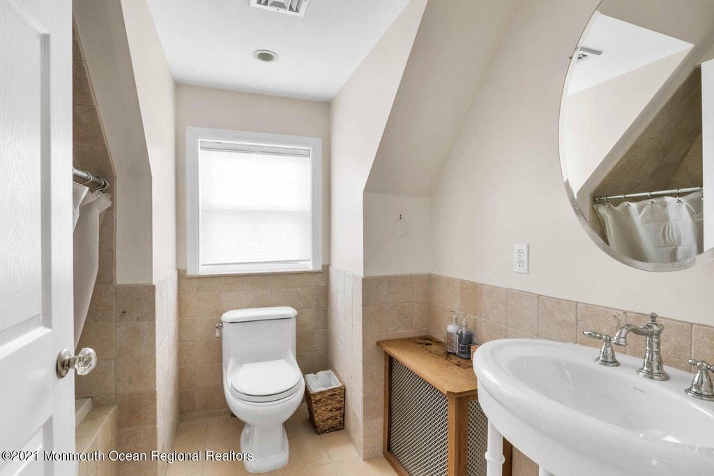 210 8th Avenue - Photo 25