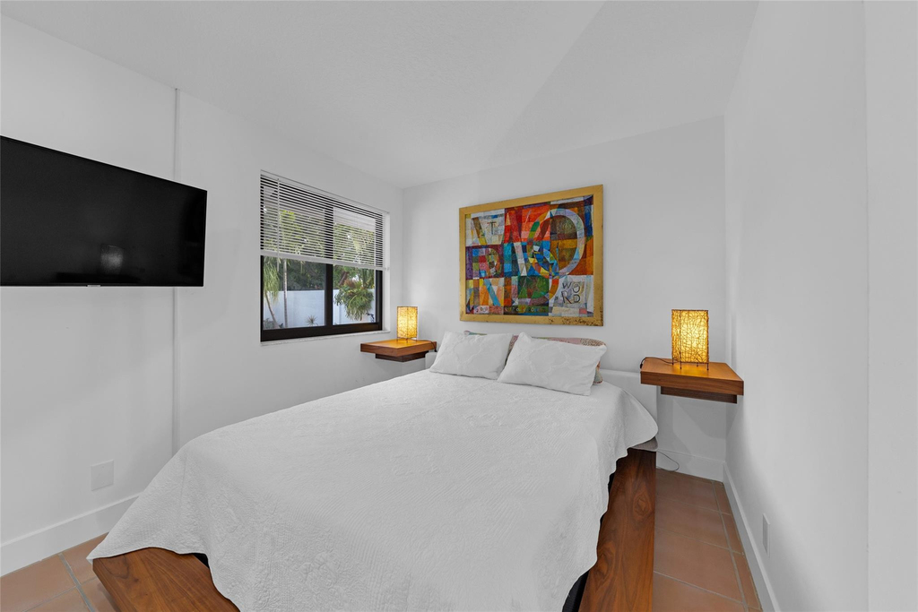 307 N Highland Drive - Photo 15