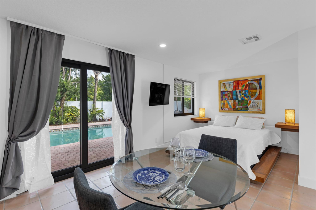 307 N Highland Drive - Photo 11