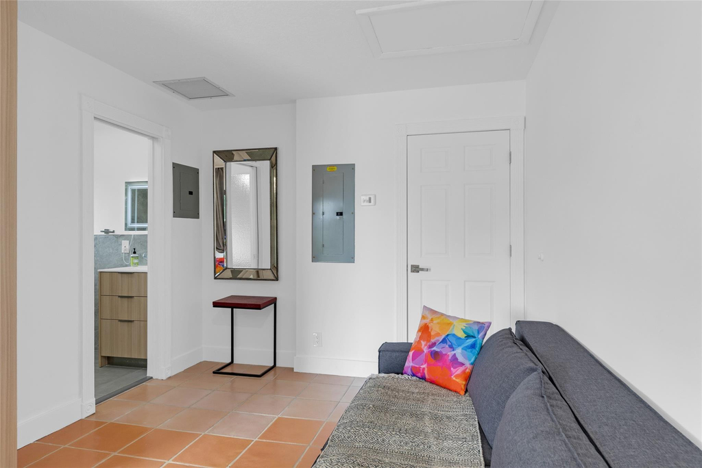 307 N Highland Drive - Photo 19
