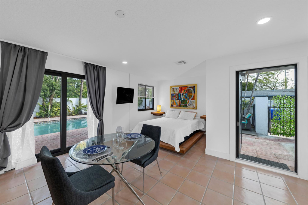 307 N Highland Drive - Photo 14