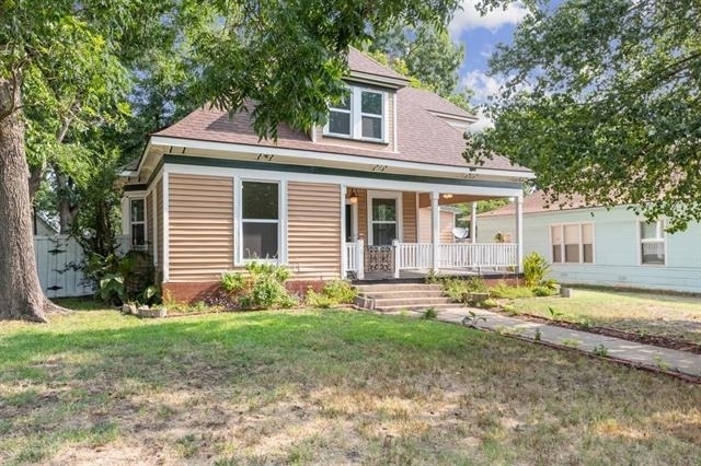 1123 W Gandy Street - Photo 2