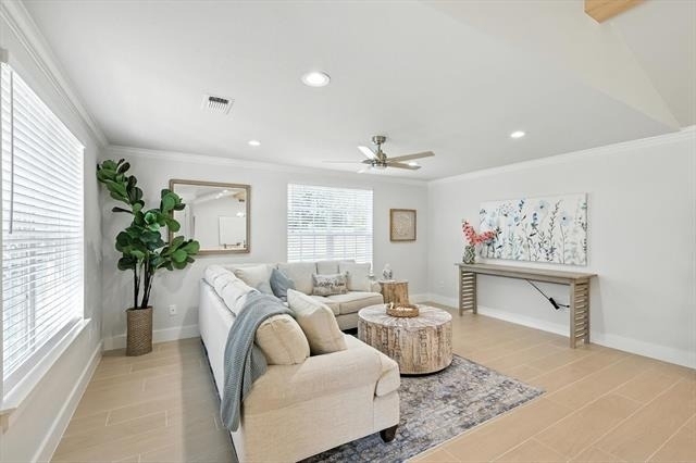 3901 Montecito Drive - Photo 2