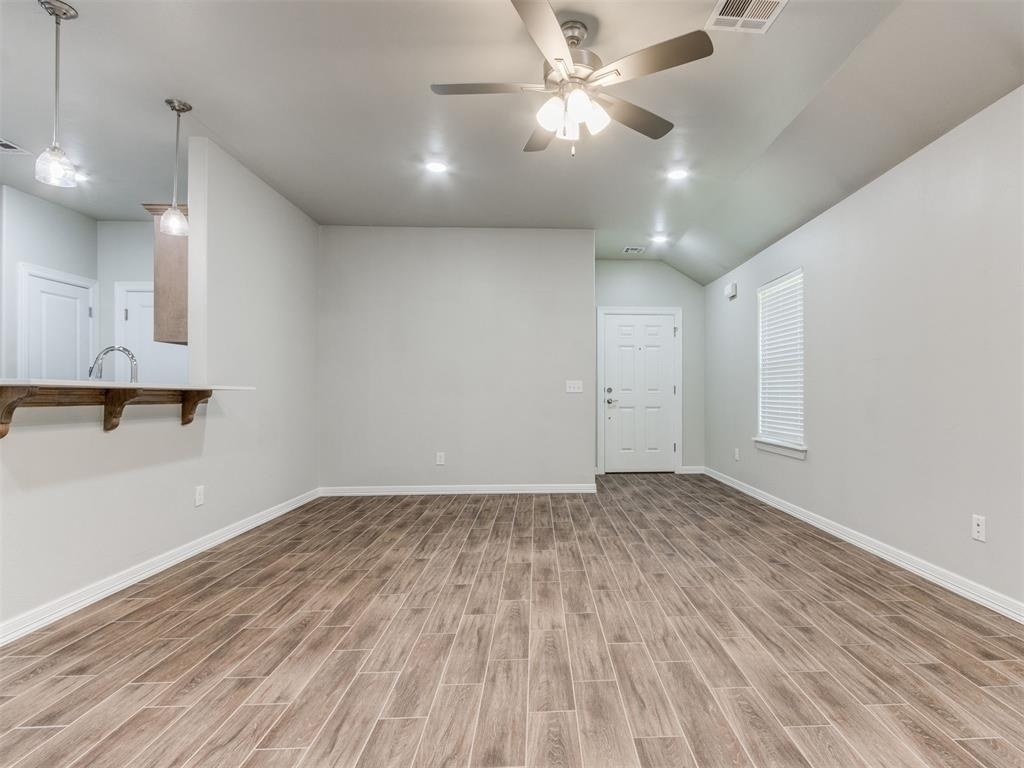 616 Maleah Place - Photo 6