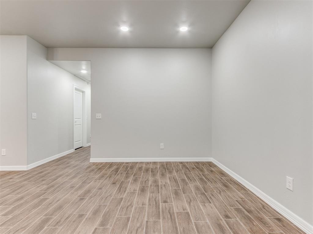 616 Maleah Place - Photo 12