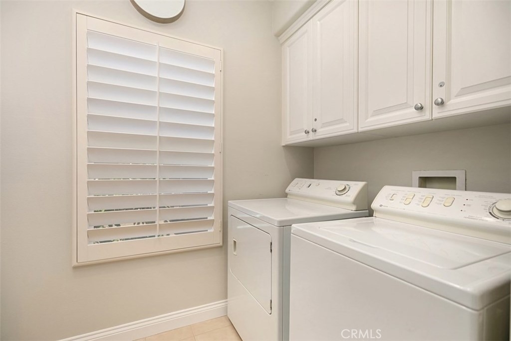 27 Via Monarca Street - Photo 42